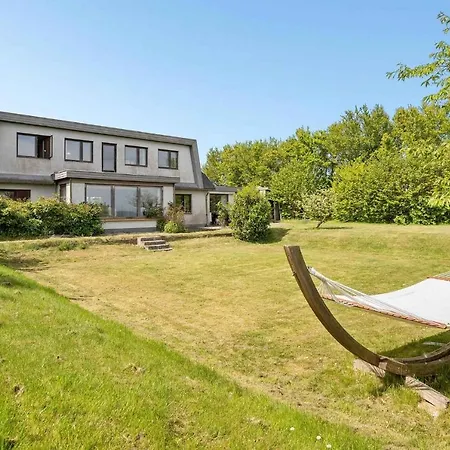 Villa Nicely Located With A View And Access To The Water Nykobing Falster